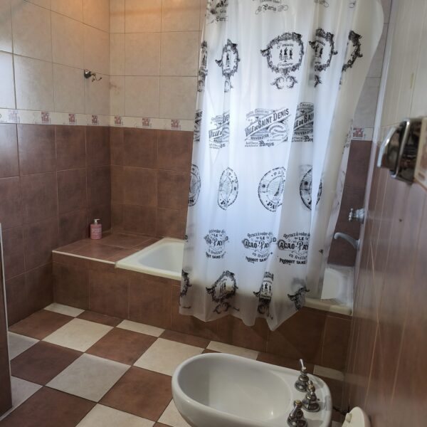 Chalet sobre Rio Iguazu 847, Bella Vista - Imagen 26