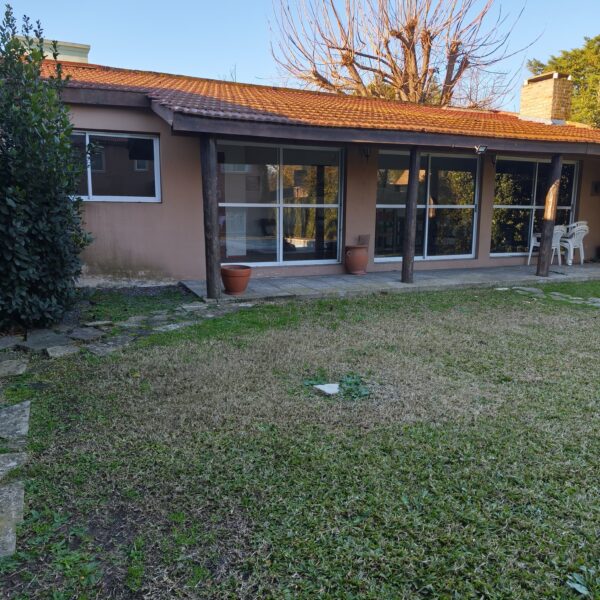 Chalet sobre Rio Iguazu 847, Bella Vista - Imagen 39