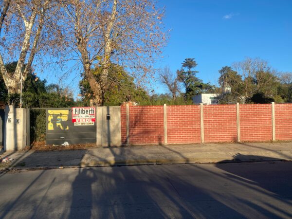 Lote en Malvinas Argentinas calle Gutiérrez 292