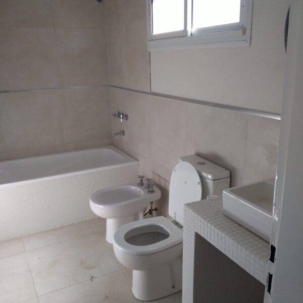 Casa en San Alfonso lote 81 Pilar - Imagen 13