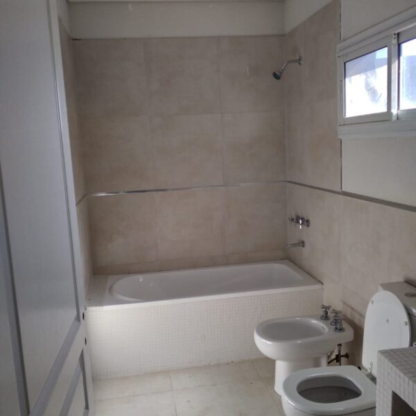 Casa en San Alfonso lote 81 Pilar - Imagen 5