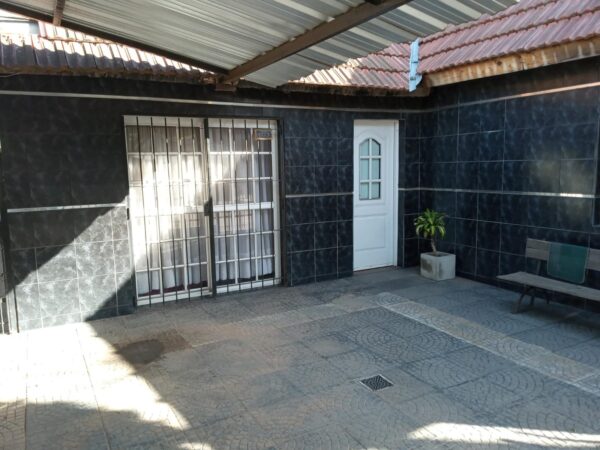Casa en Barrio Las Flores, Moreno - Imagen 14